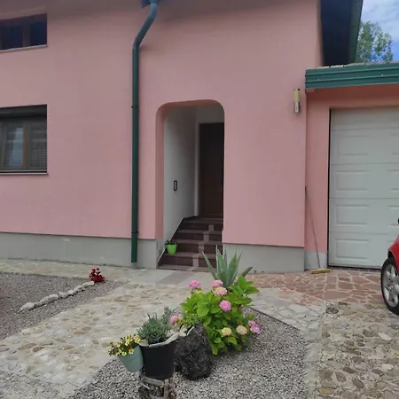 Unska Kuca Apartman Bihać